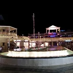 Jacaranda Am By Interhome * أرونا