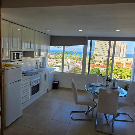 Jacaranda Am By Interhome أرونا
