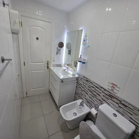 Jacaranda Am By Interhome * أرونا