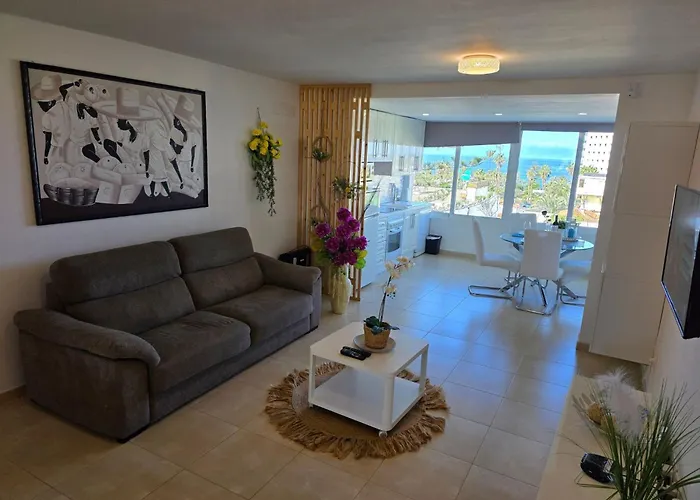 Jacaranda Am By Interhome * ארונה