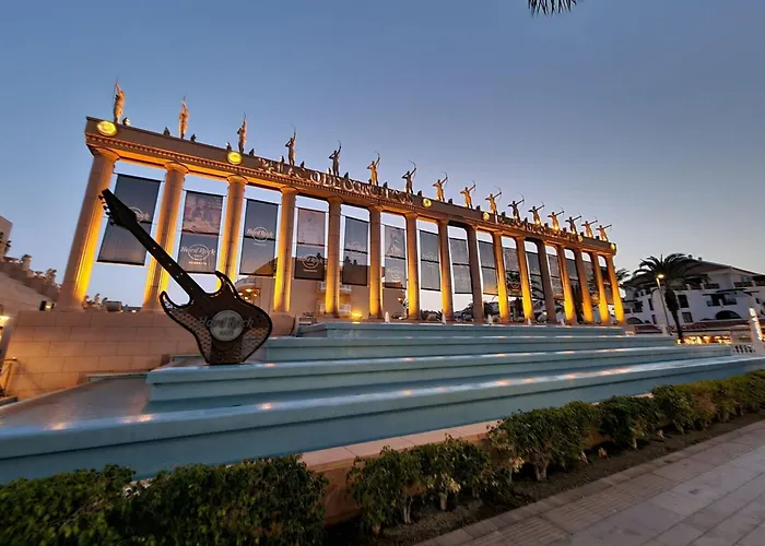 Jacaranda Am By Interhome * ארונה